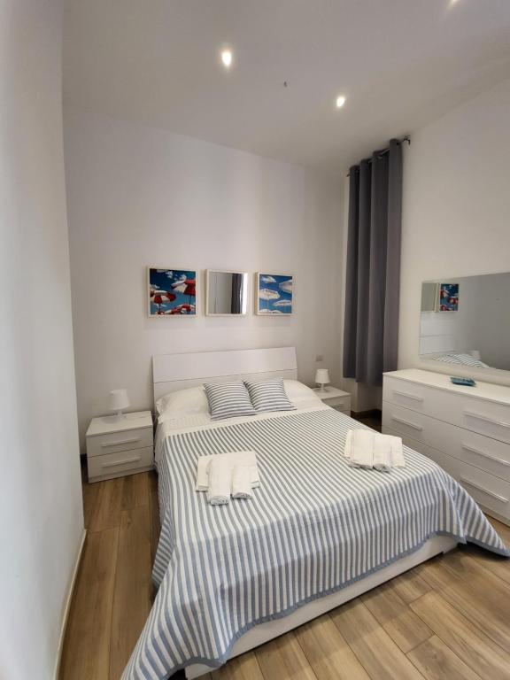 LA CALETTA BEACH APARTMENT room 4